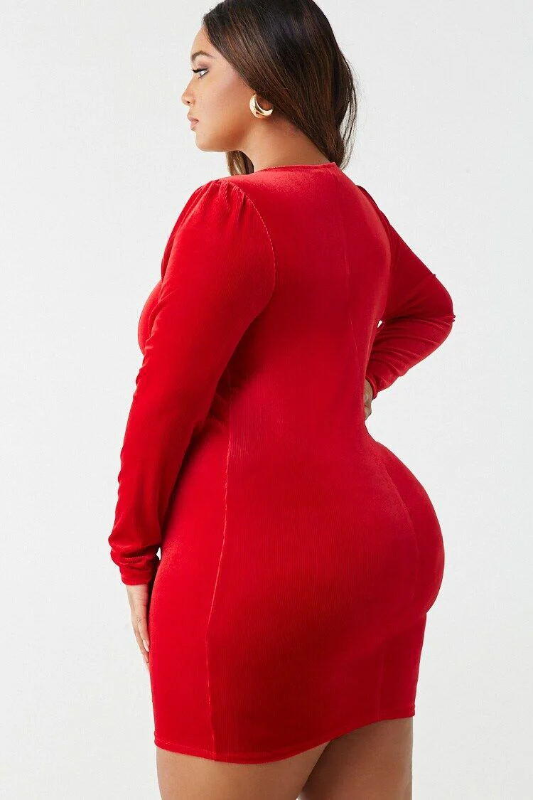 Plus Size Ribbed Velvet Dress - Image 2