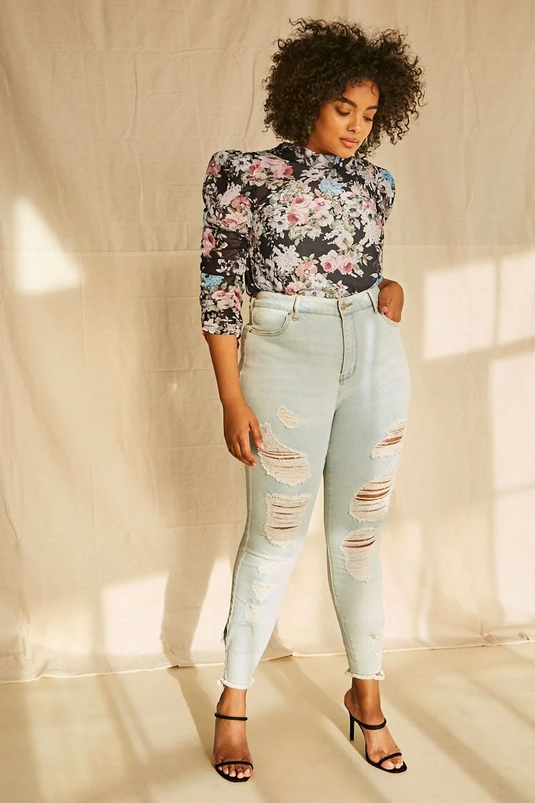 Plus Size Floral Chiffon Top - Image 4
