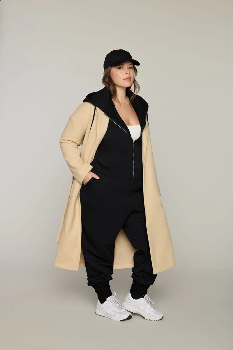 Plus Size Fleece Joggers - Image 5