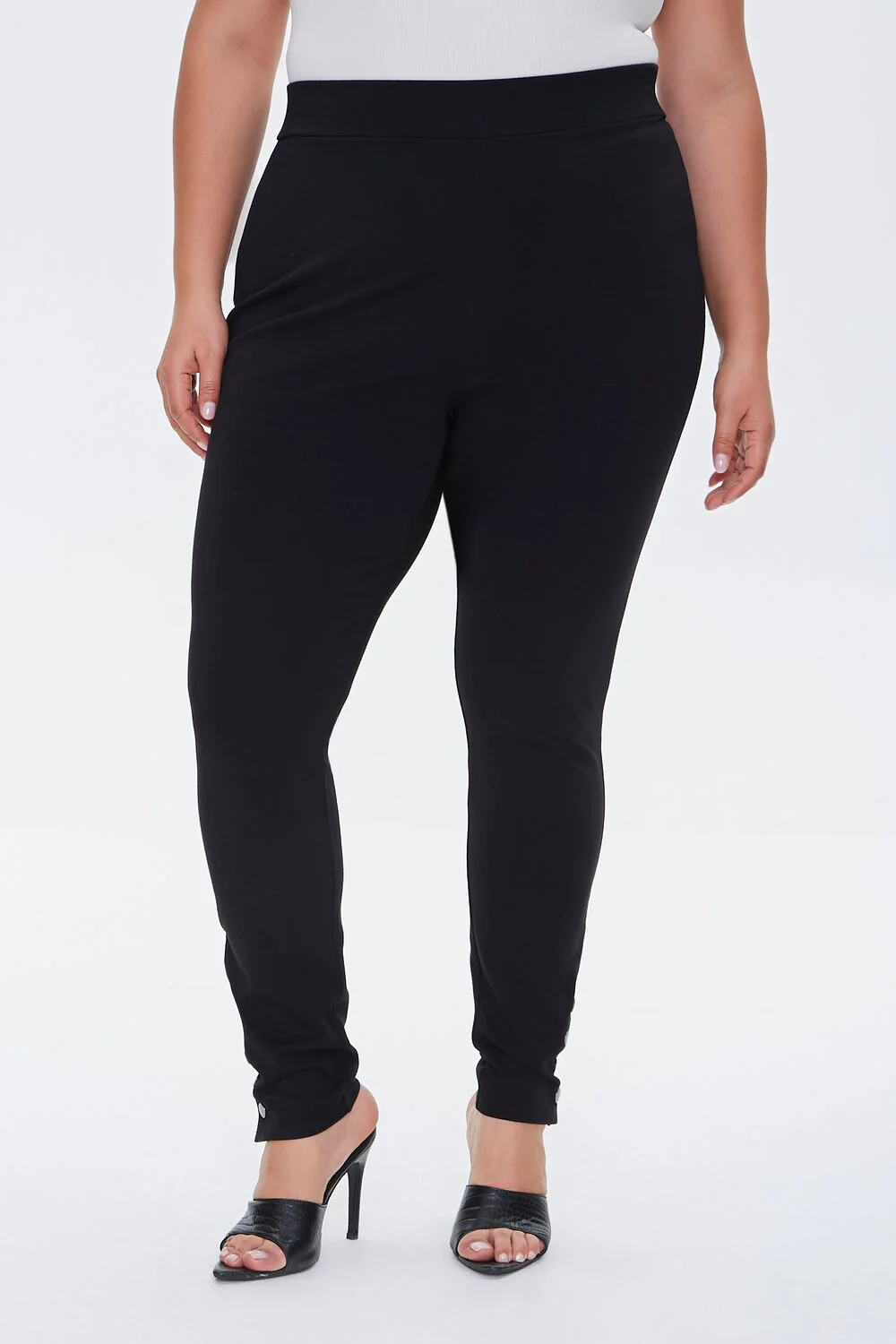 Plus Size Button Leggings - Image 2