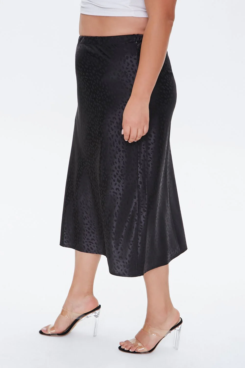 Plus Size Leopard Print Skirt - Image 2