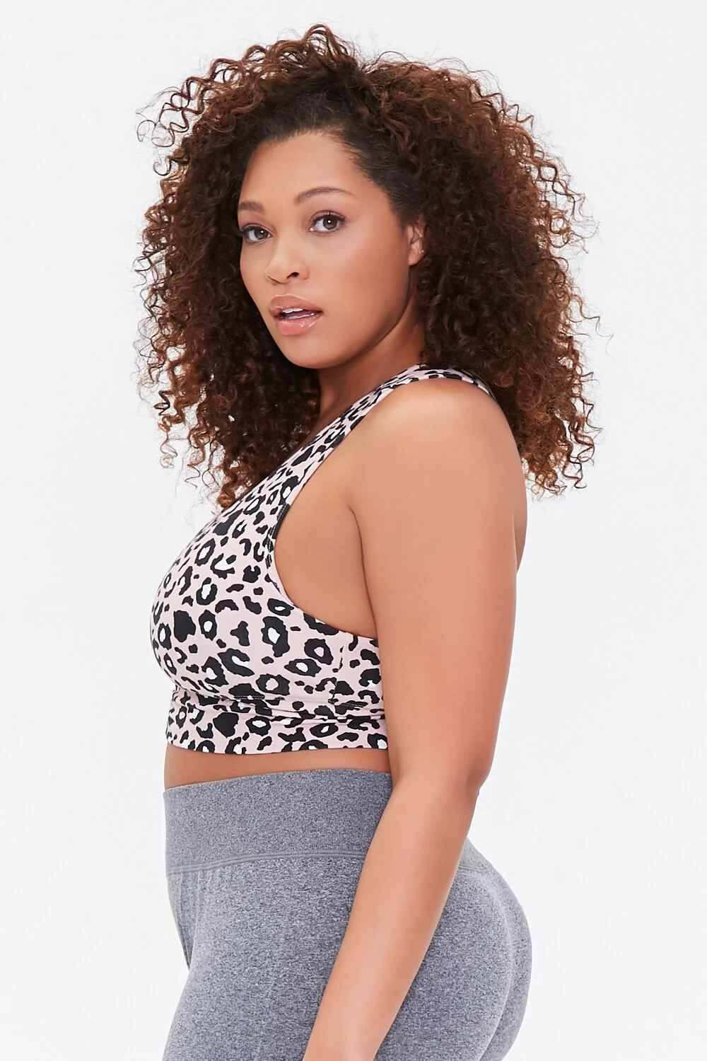 Plus Size Leopard Print Sports Bra - Image 2