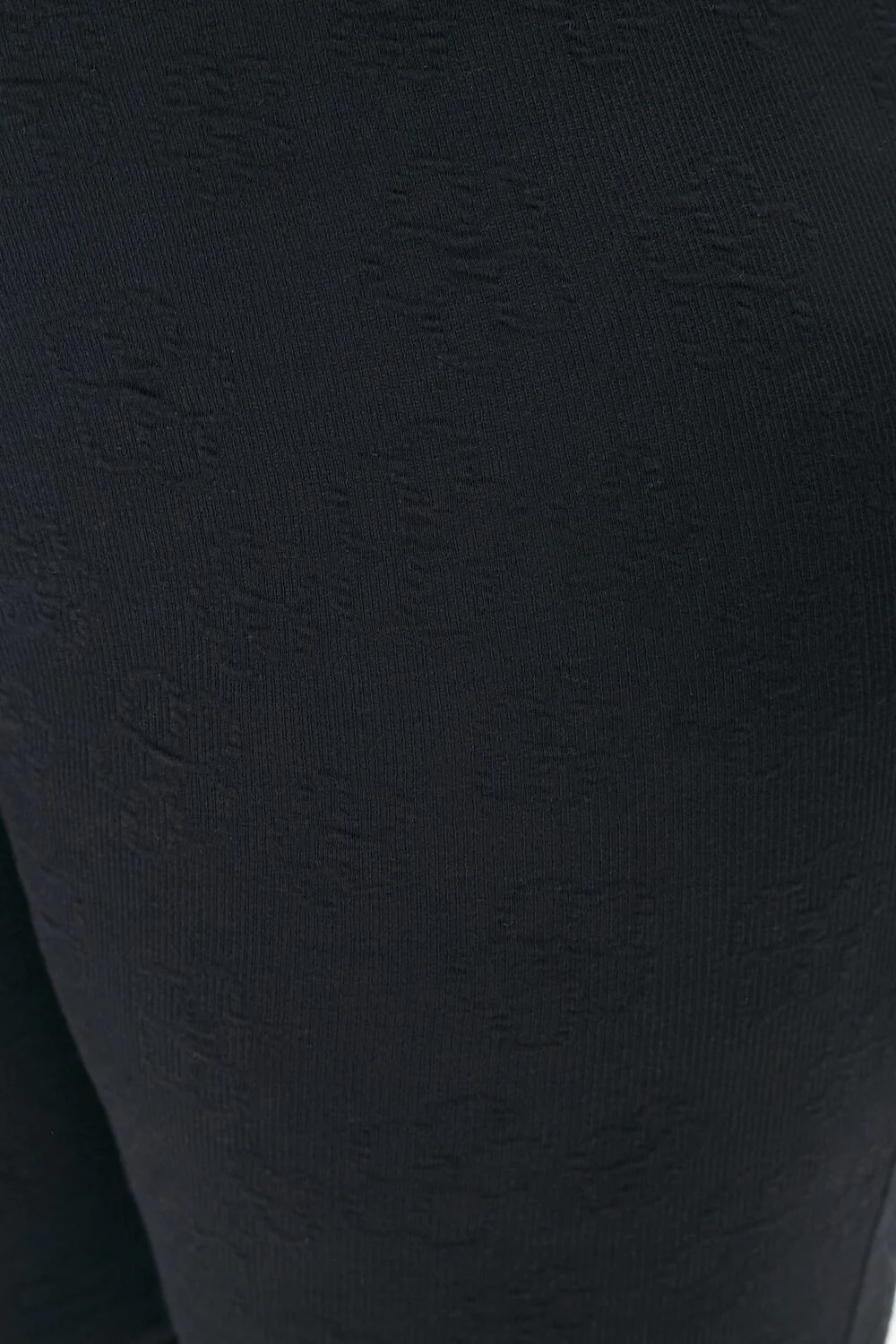Plus Size Embossed Biker Shorts - Image 6