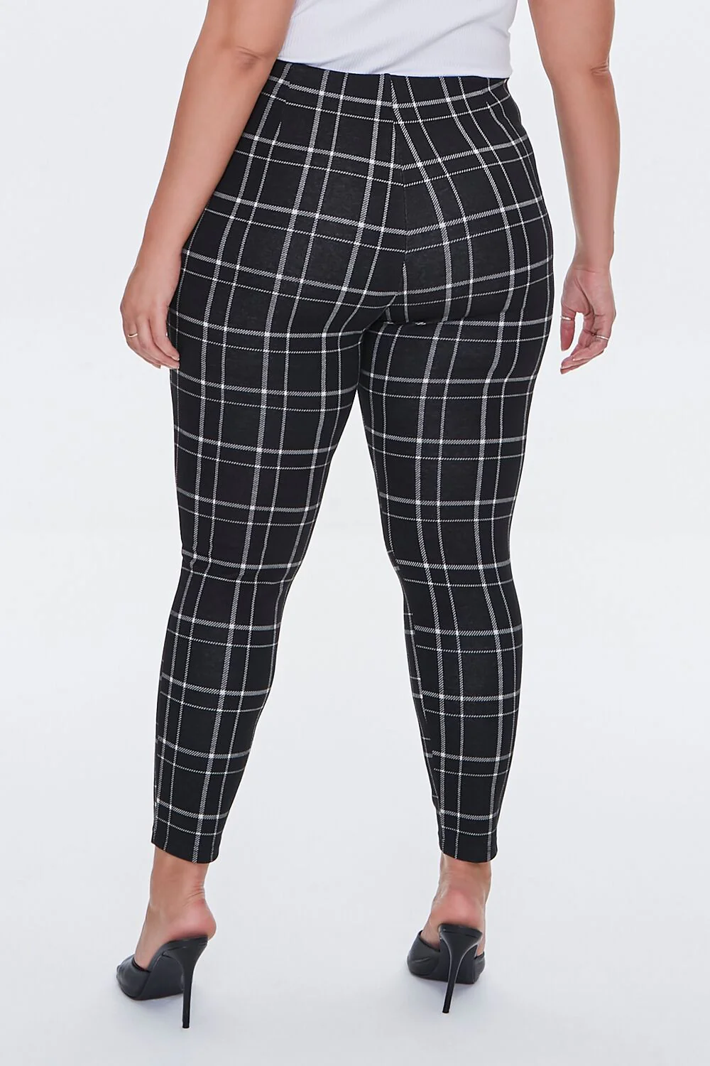 Plus Size Plaid Leggings - Image 4