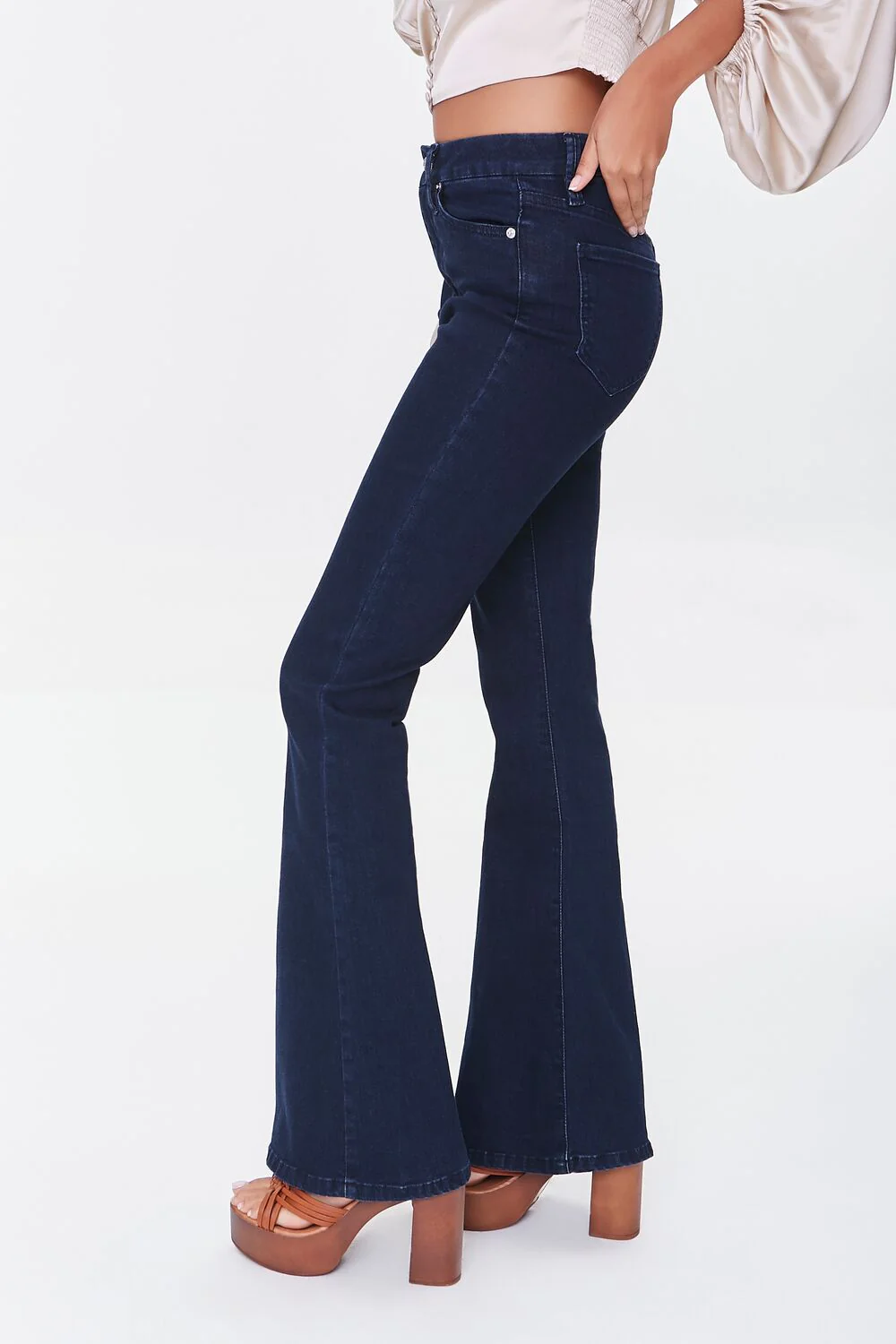 Curvy Flare Jeans - Image 3