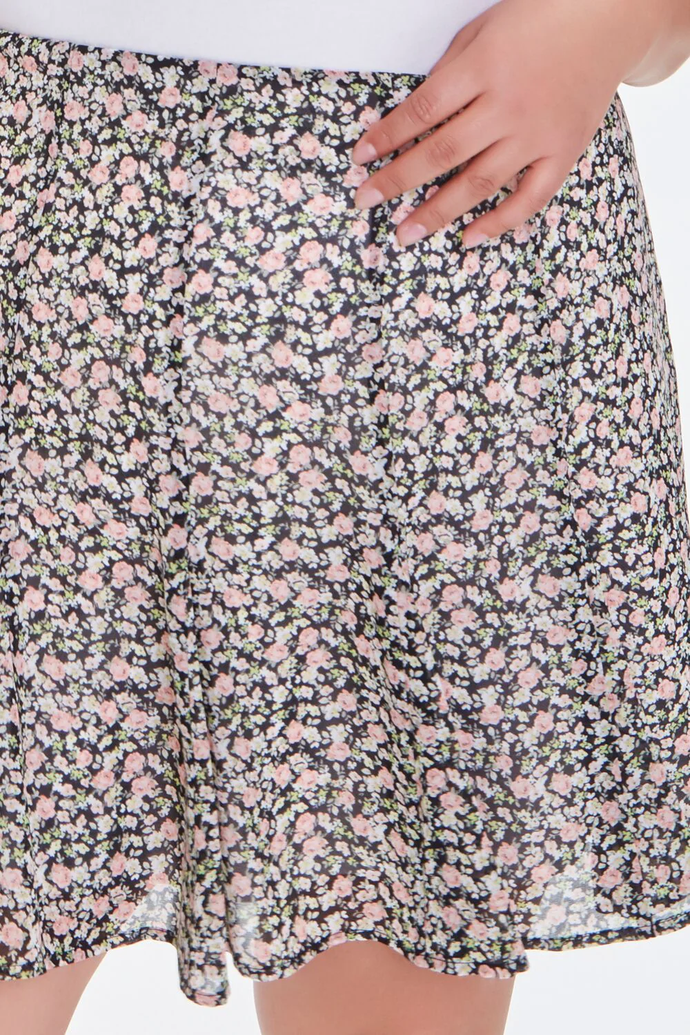 Plus Size Floral Print Mini Skirt - Image 5