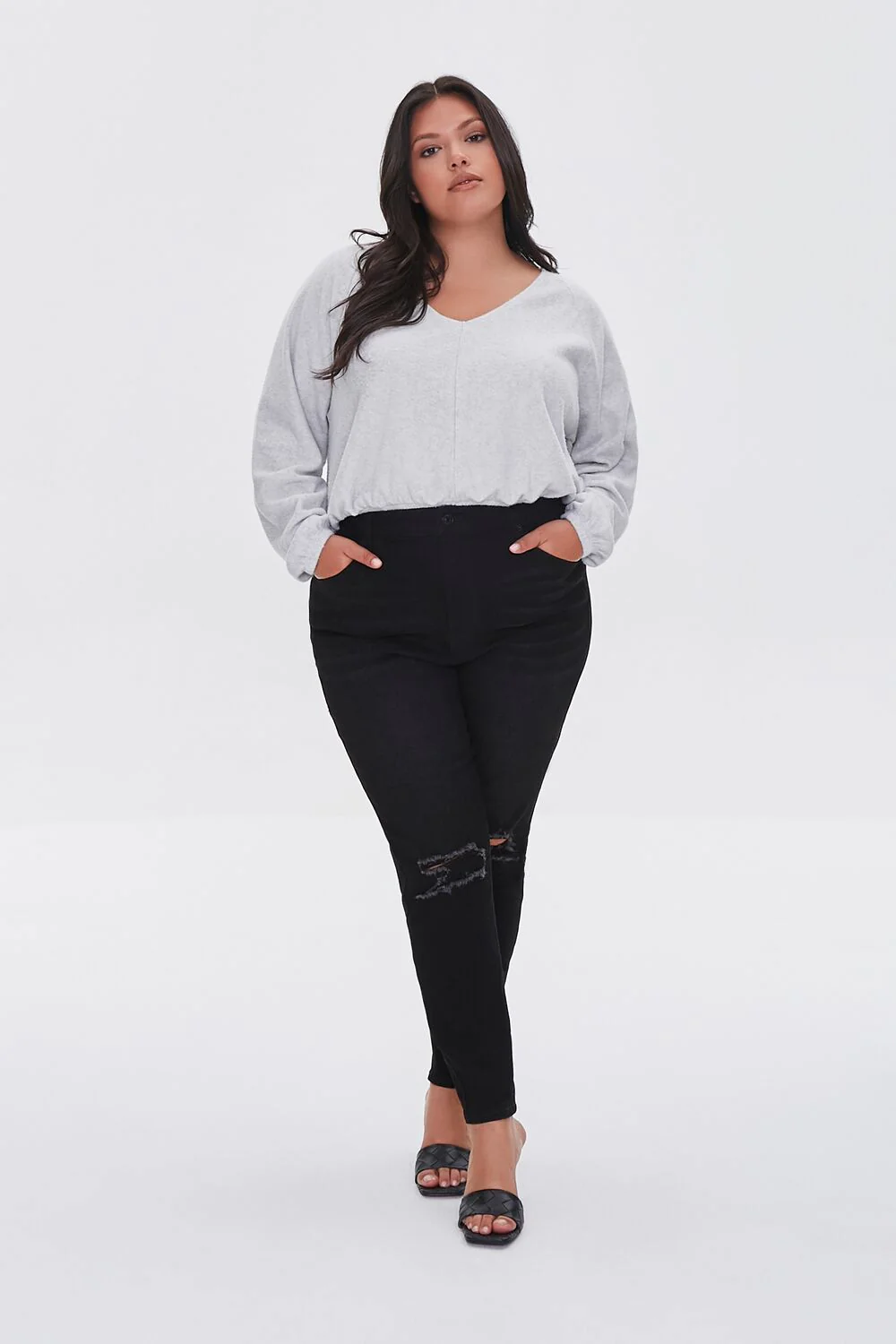 Plus Size Raglan Sleeve Crop Top - Image 4