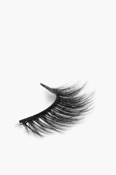 Flutter Lashes - Loveable - Image 3