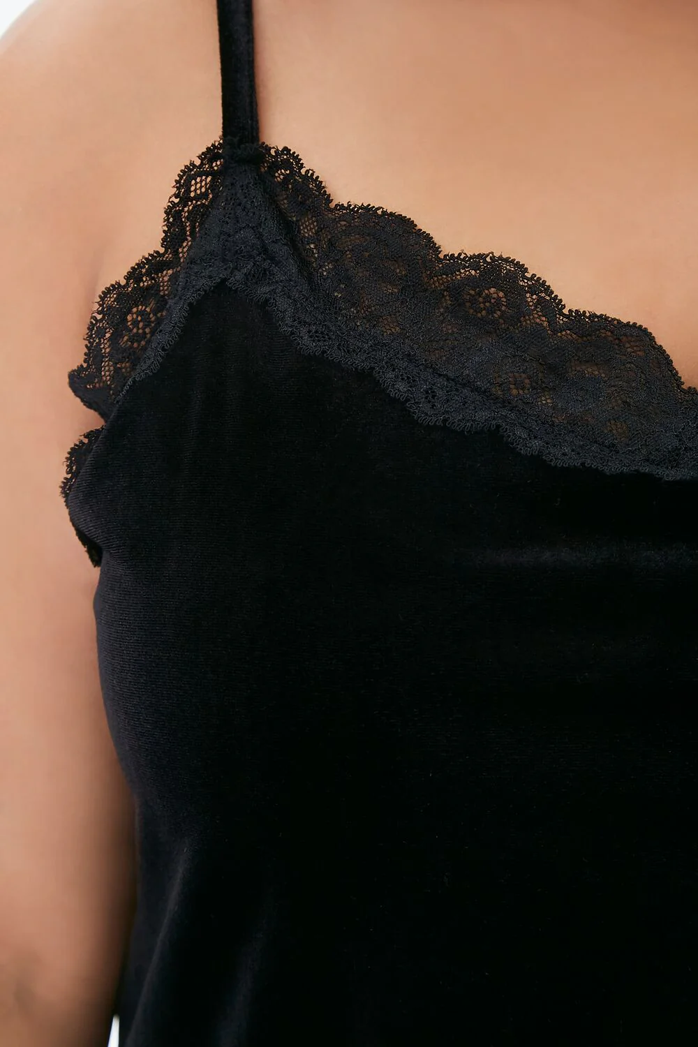 Plus Size Velvet Lace Cami - Image 5