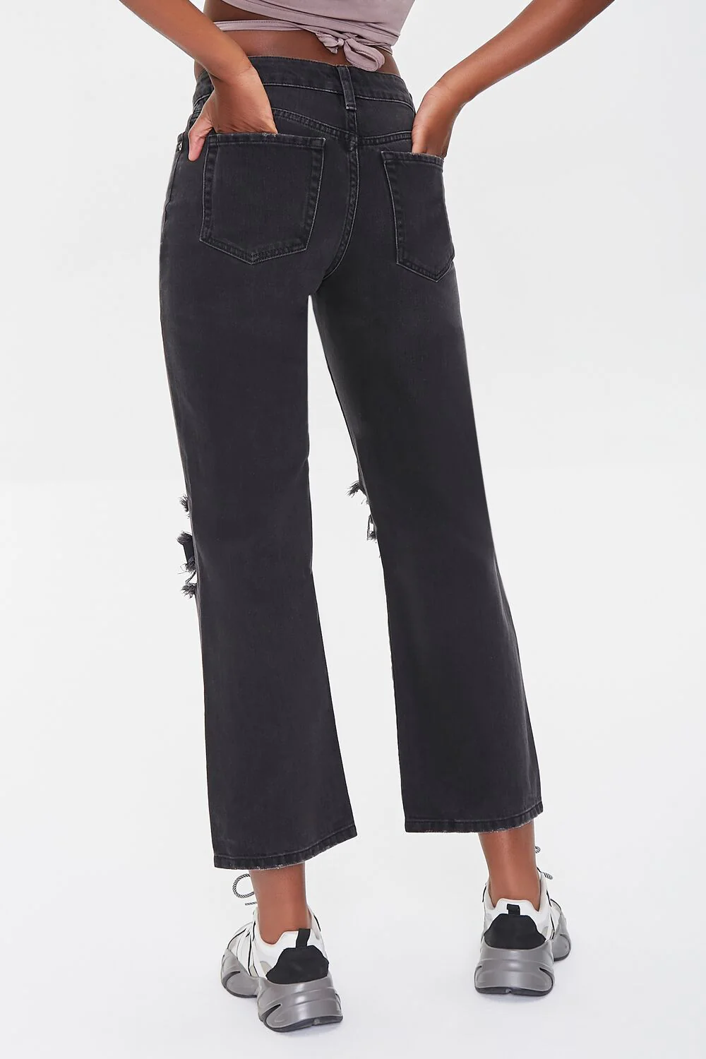 Premium Distressed 90s Fit Jeans - Image 4
