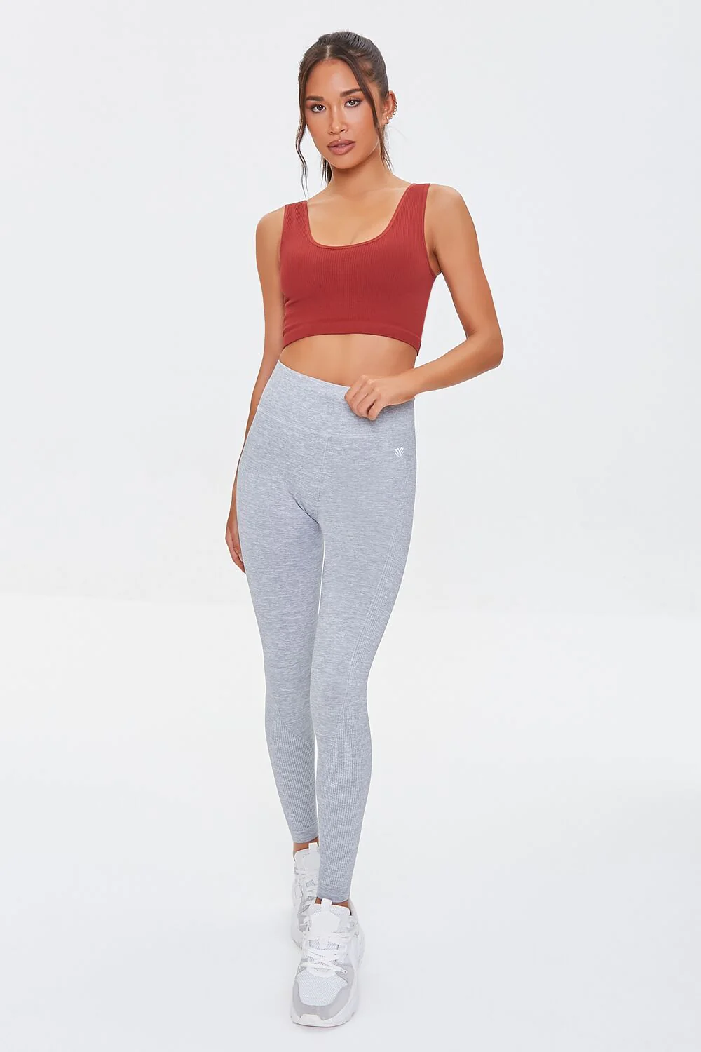 Seamless Ribbed Sports Bra - Image 4
