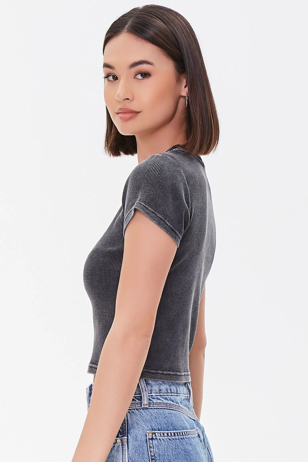 Mineral Wash Cropped Tee - Image 3