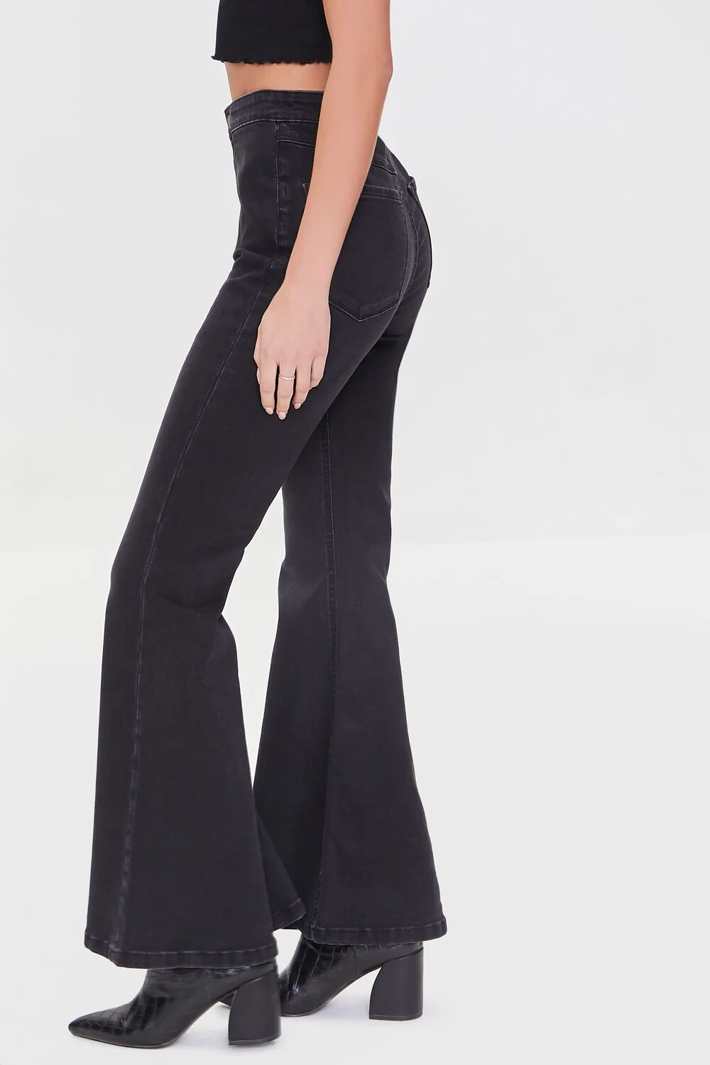 Recycled Cotton Flare High-Rise Jeans - Image 3