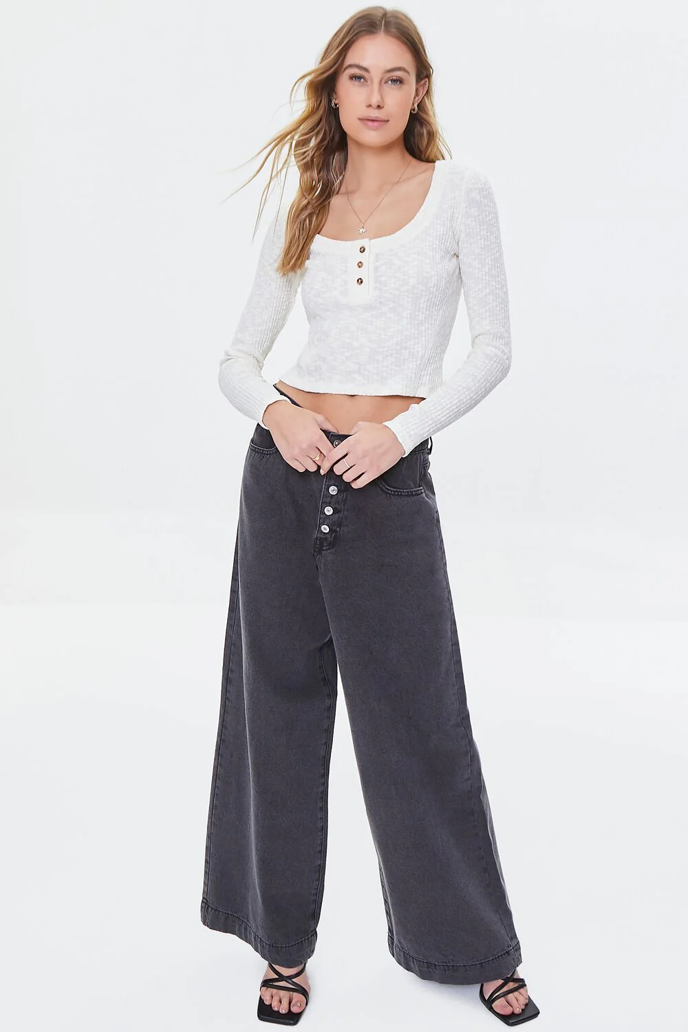 Cropped Rib-Knit Henley - Image 8