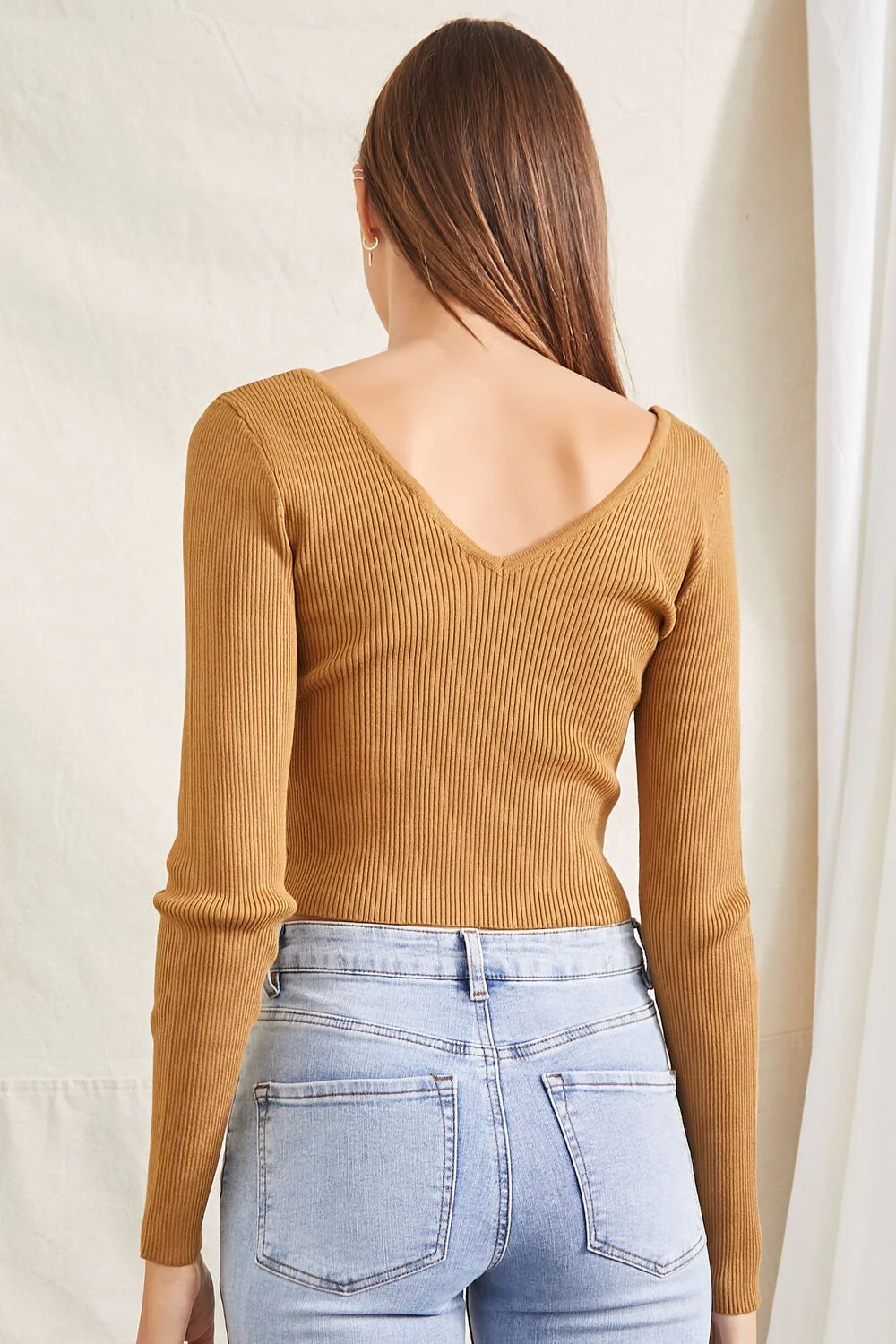 Ribbed Cropped Fitted Sweater - Image 3