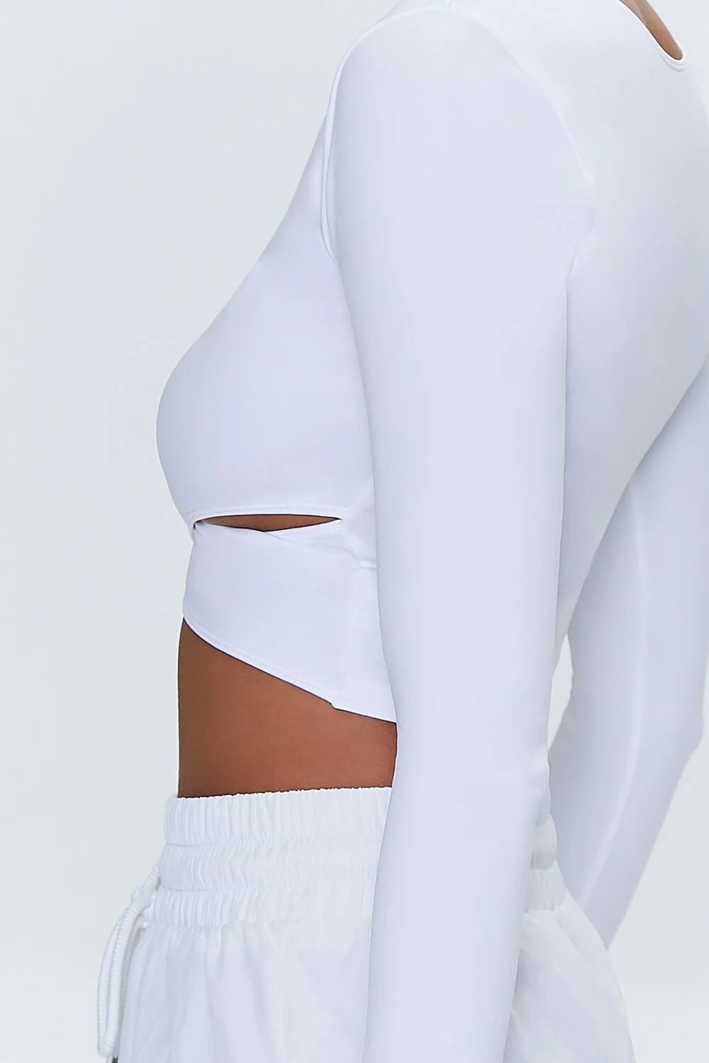 Active Seamless Crisscross Crop Top - Image 6