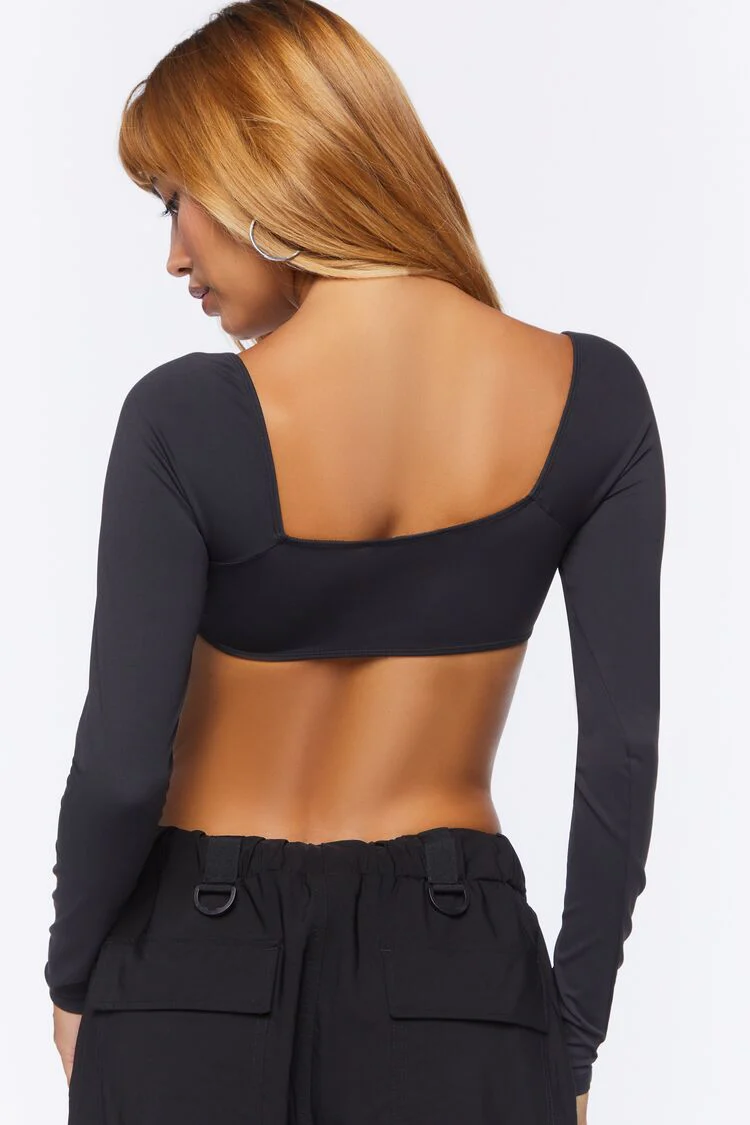 Long-Sleeve Crop Top - Image 3