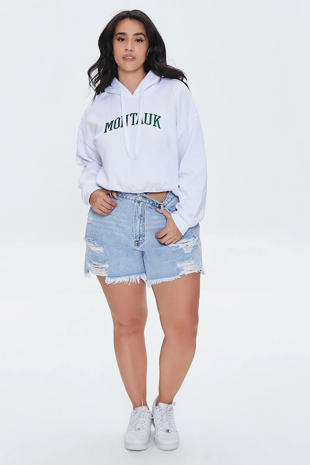 Plus Size Frayed Denim Mom Shorts - Image 5