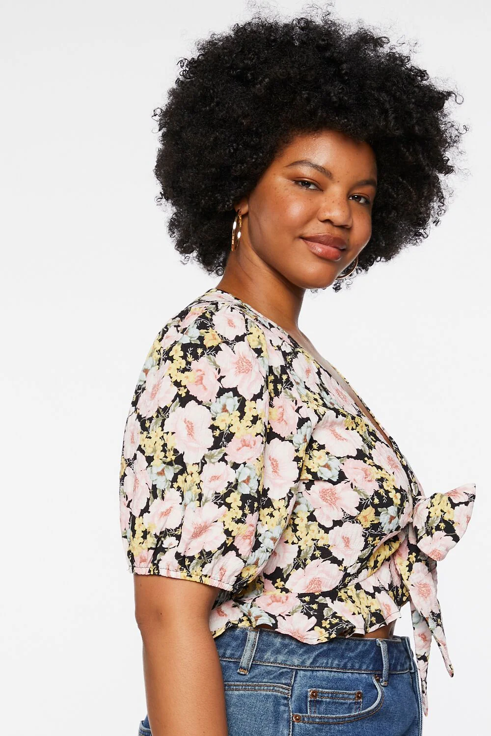 Plus Size Floral Tie-Front Crop Top - Image 2