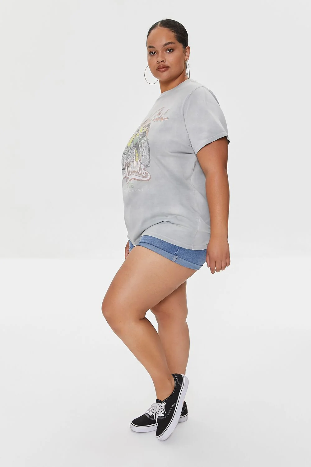 Plus Size Beach Side Graphic Tee - Image 4