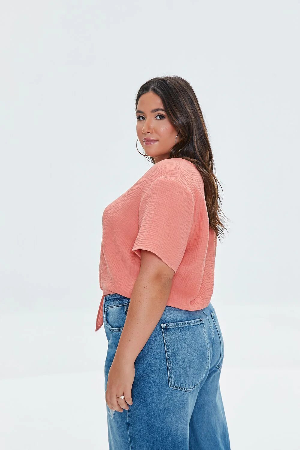 Plus Size Tie-Hem Crop Top - Image 2