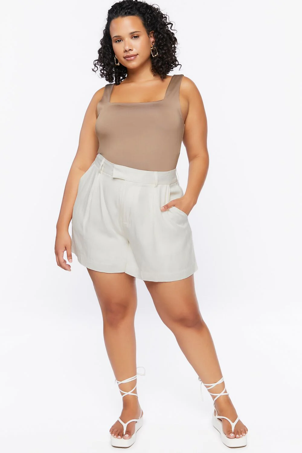 Plus Size High-Rise Shorts - Image 10