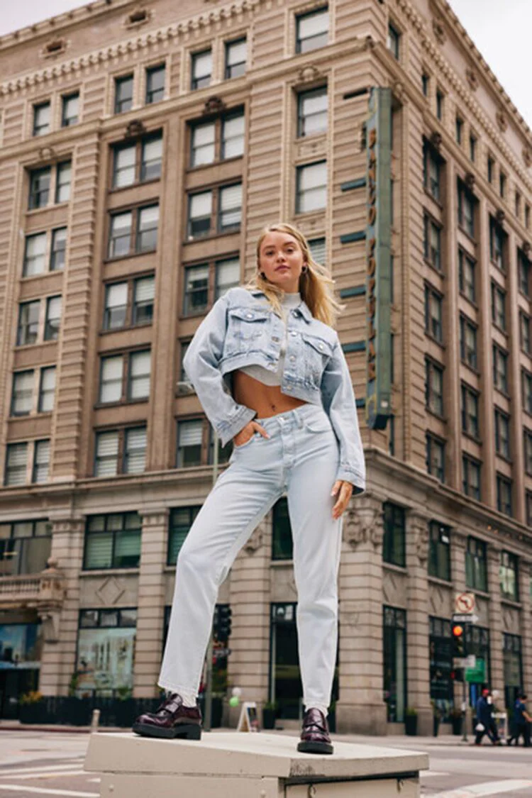 Recycled Cotton High-Rise Mom Jeans - Image 2
