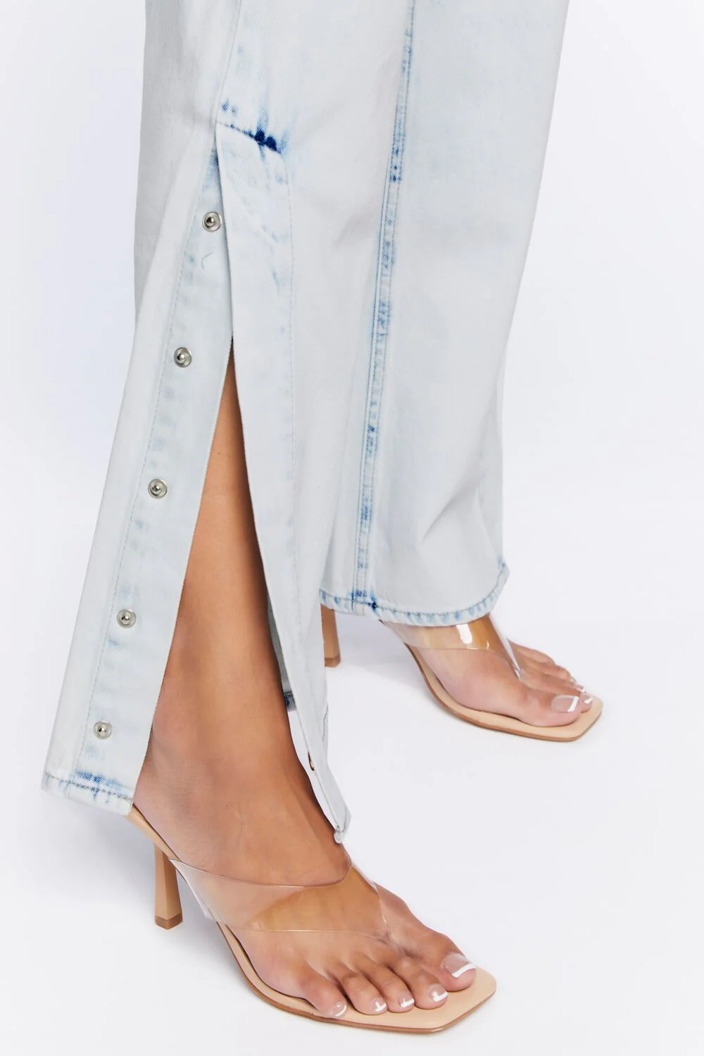 90s-Fit Snap-Button Jeans - Image 6
