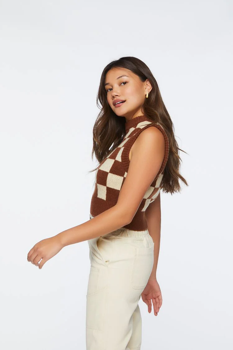 Checkered Cropped Sweater Vest - Image 2