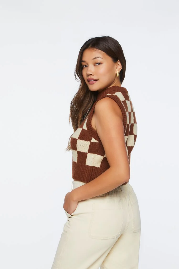 Checkered Cropped Sweater Vest - Image 3