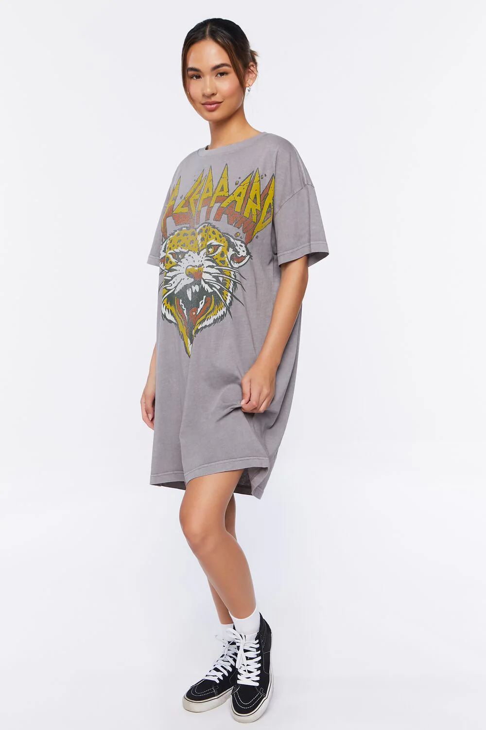 Def Leppard Graphic T-Shirt Dress - Image 4