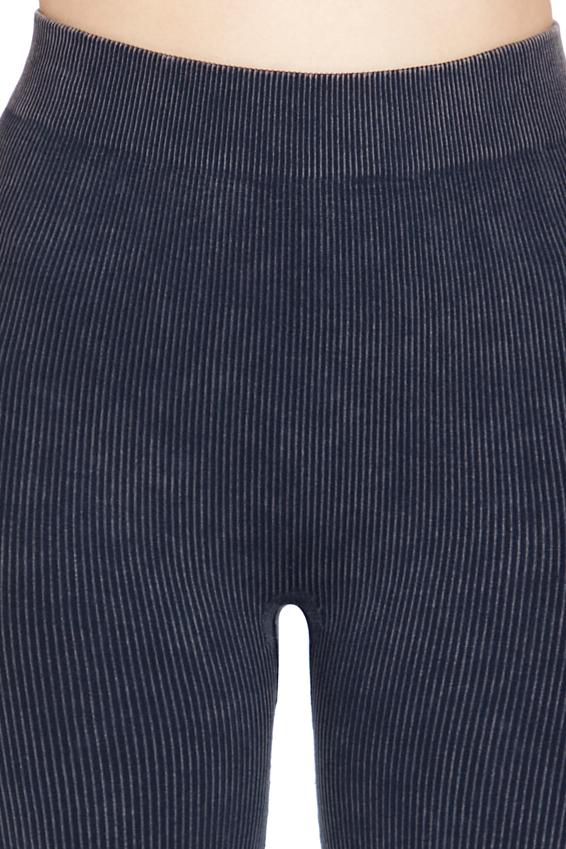 Seamless Ribbed Biker Shorts - Image 24