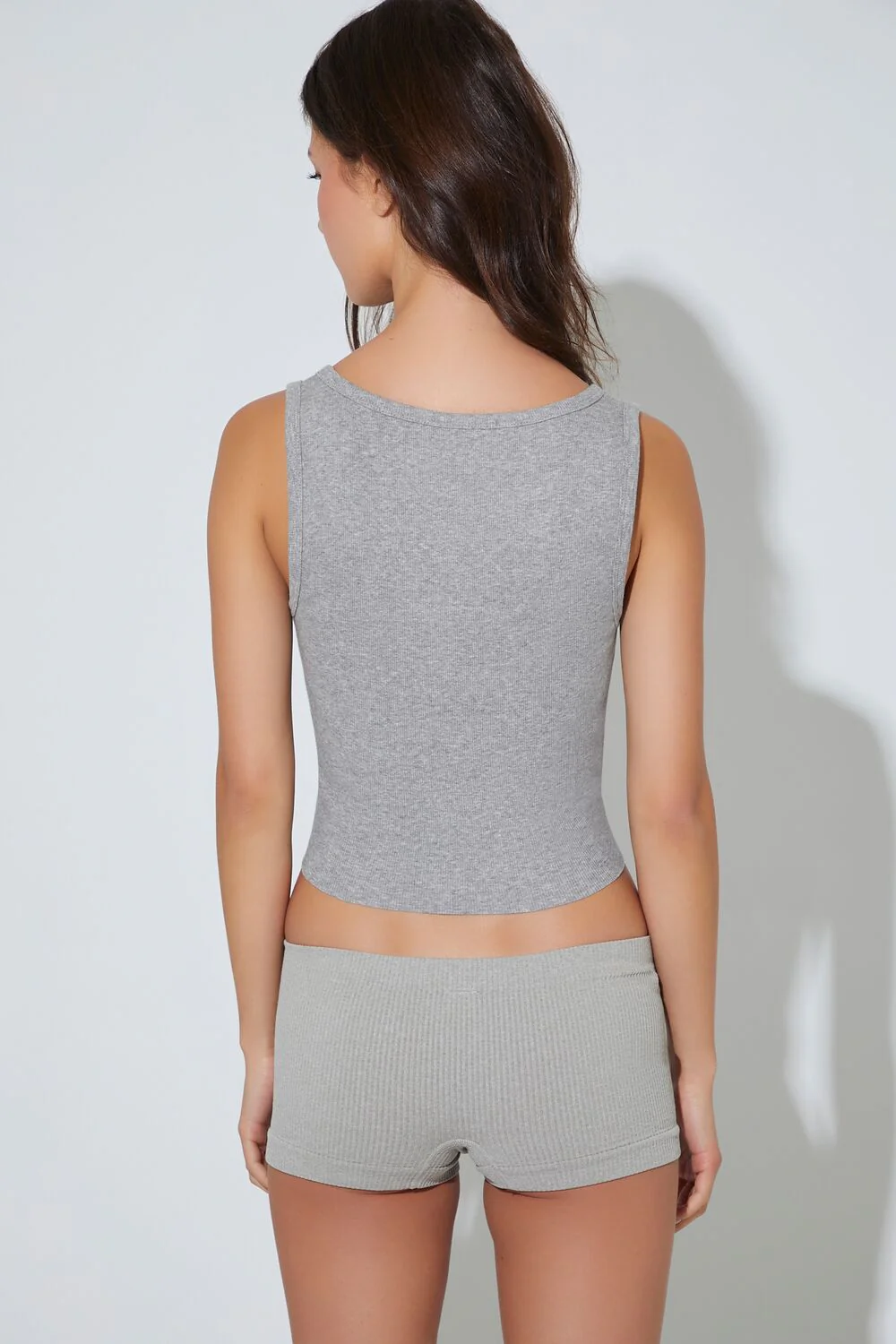 Cropped Tank Top - Image 9