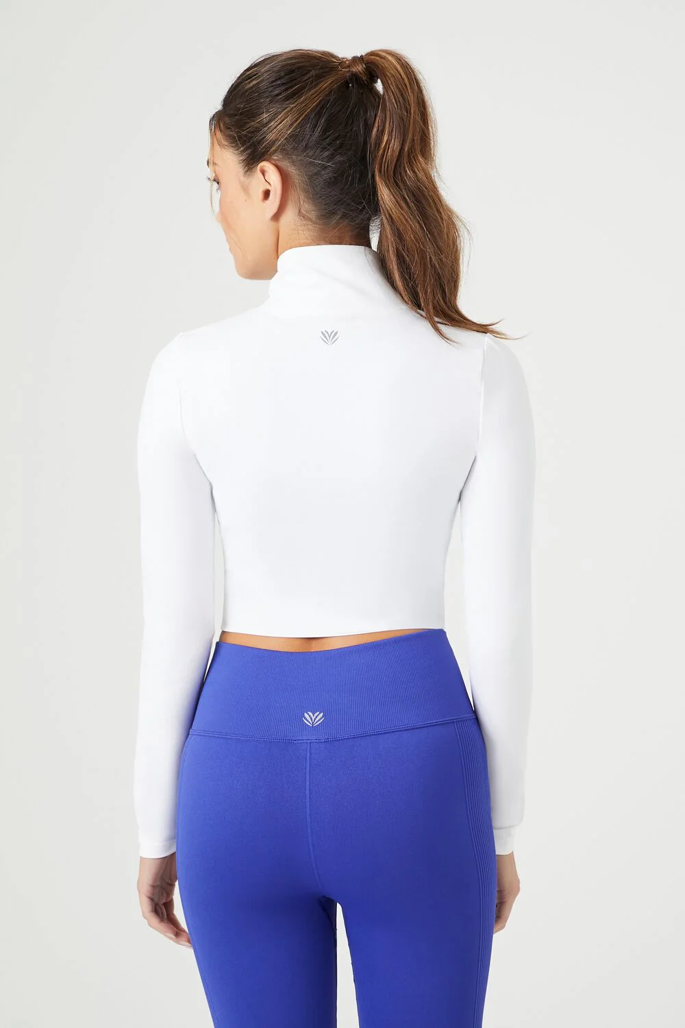Active Cropped Zip-Up Jacket - Image 3