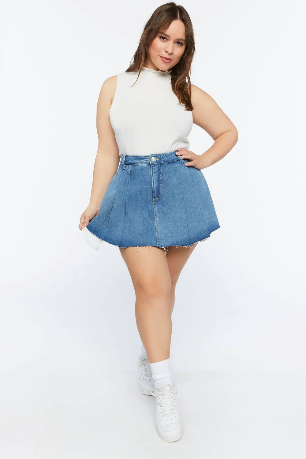 Plus Size Pleated Denim Skort - Image 5