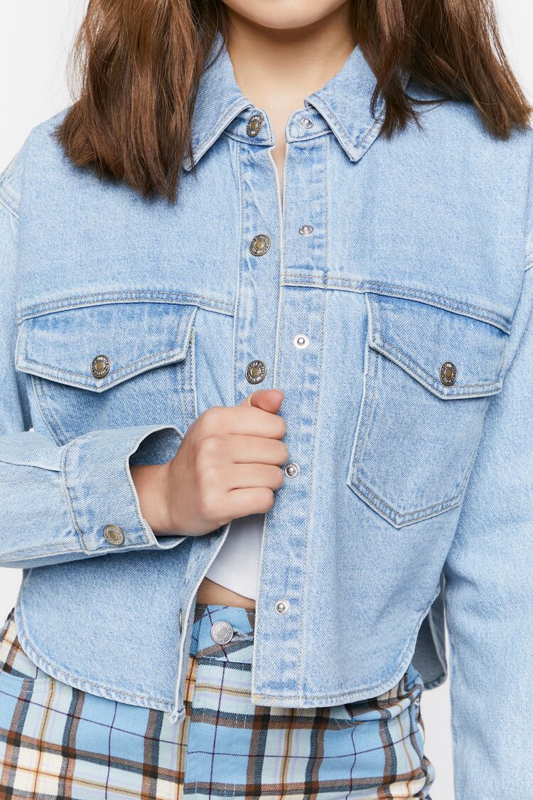 Cropped Denim Trucker Jacket - Image 5