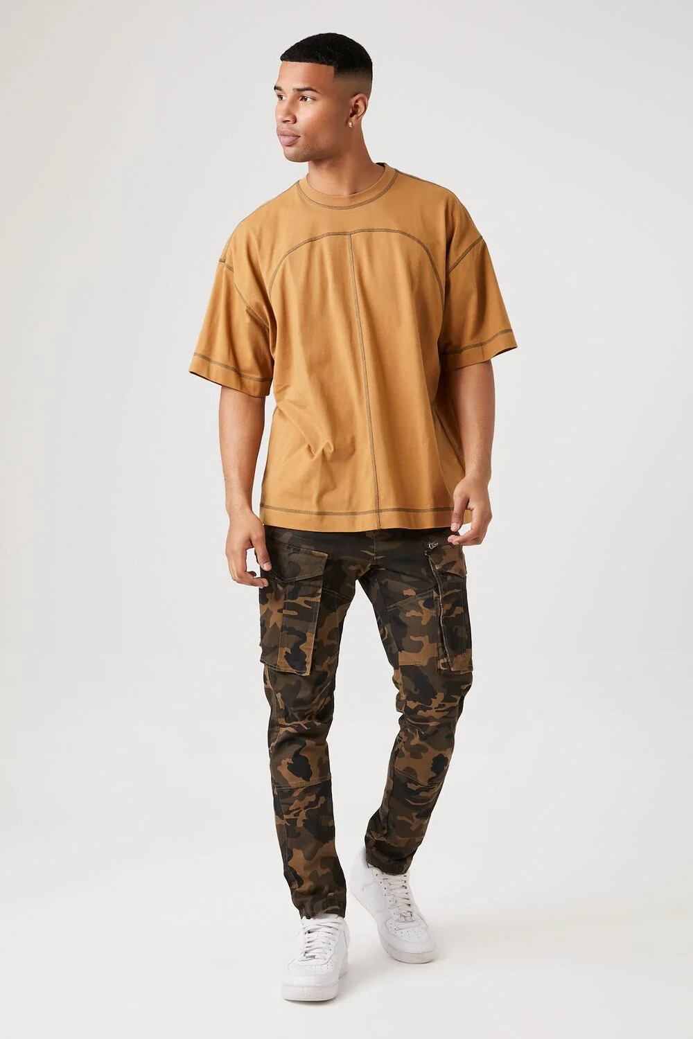 Contrast-Stitch Crew Neck Tee - Image 4