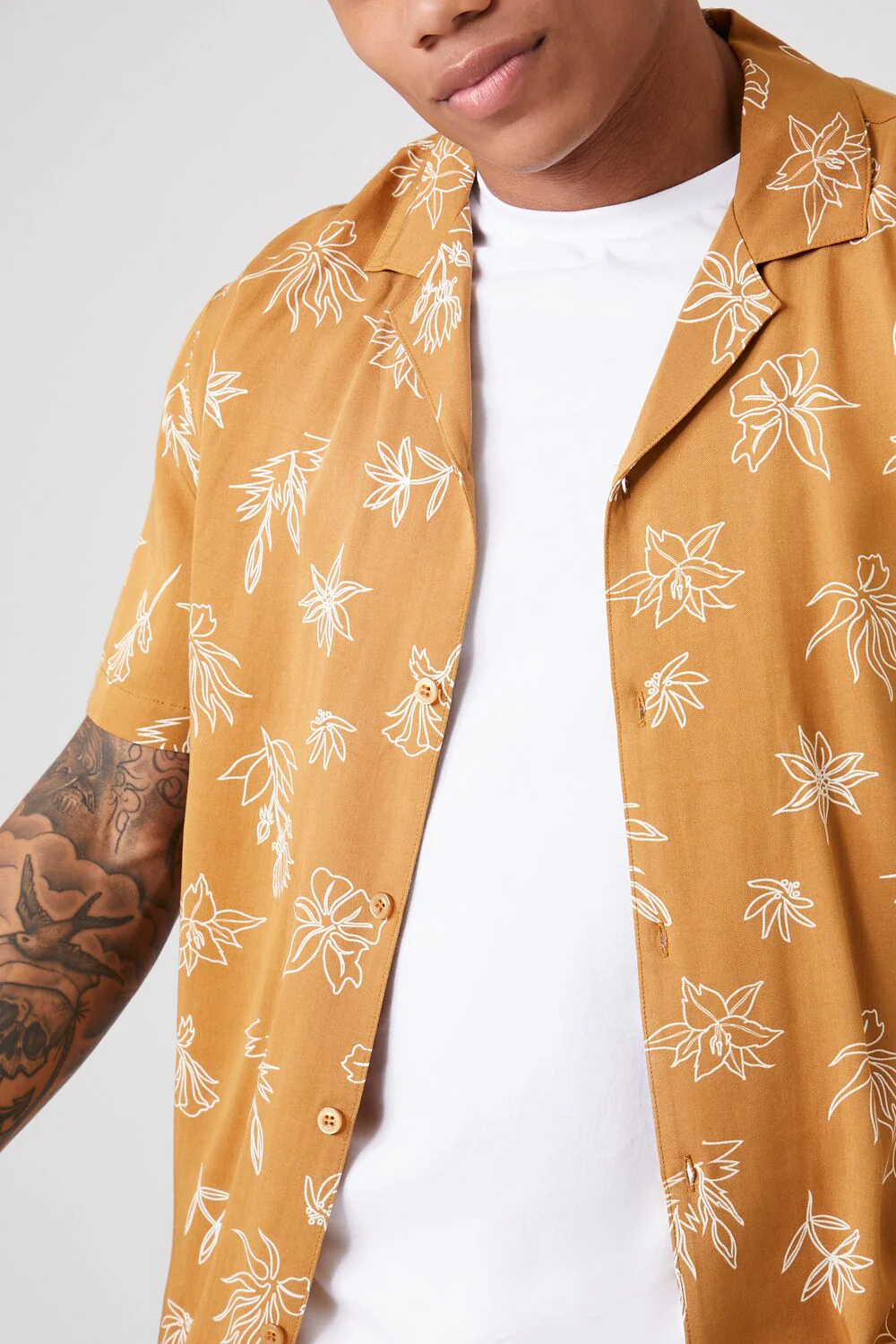 Floral Line Art Graphic Shirt - Image 10