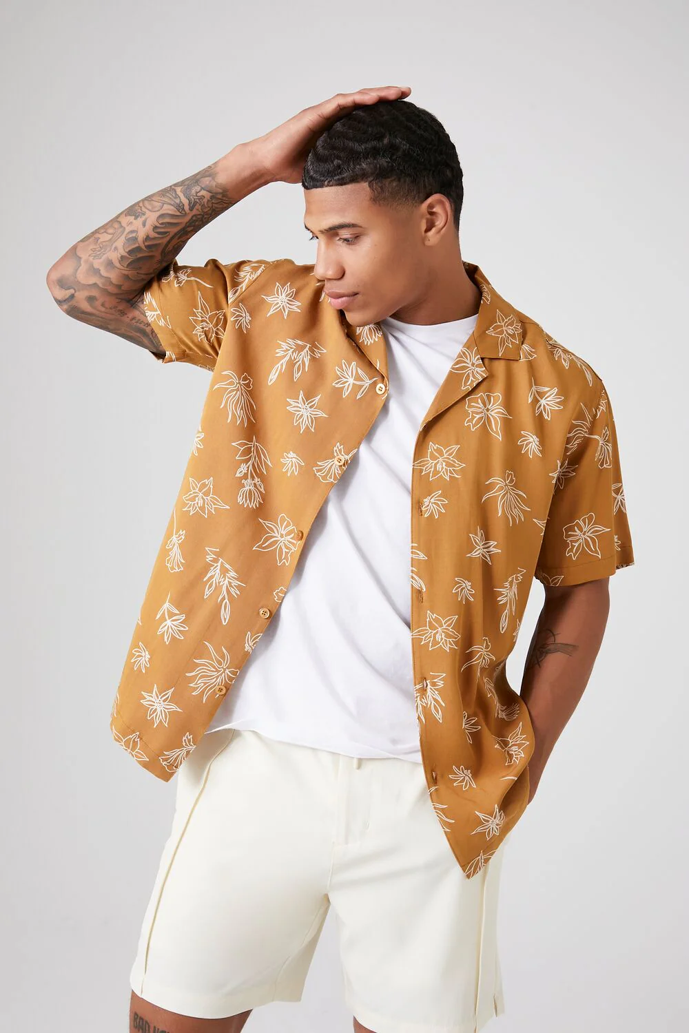 Floral Line Art Graphic Shirt - Image 11