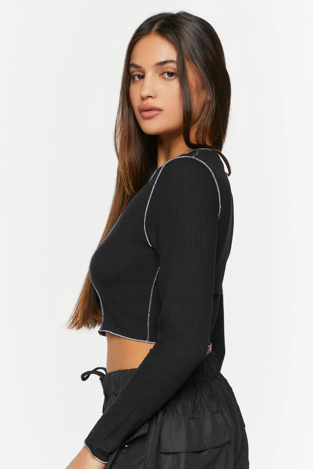 Contrast-Seam Long-Sleeve Crop Top - Image 2