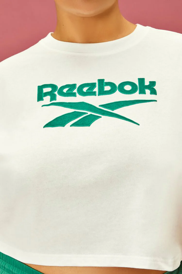 Plus Size Reebok Graphic Crop Top - Image 5