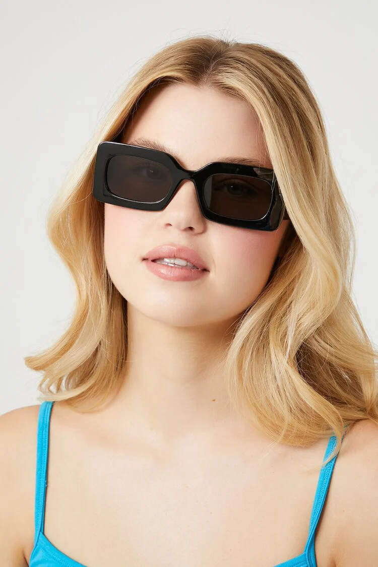 Rectangular Frame Sunglasses - Image 2