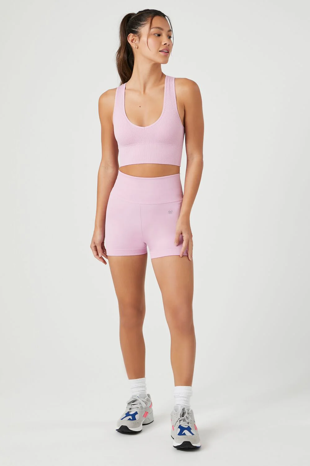 Seamless Scoop-Neck Sports Bra - Image 9