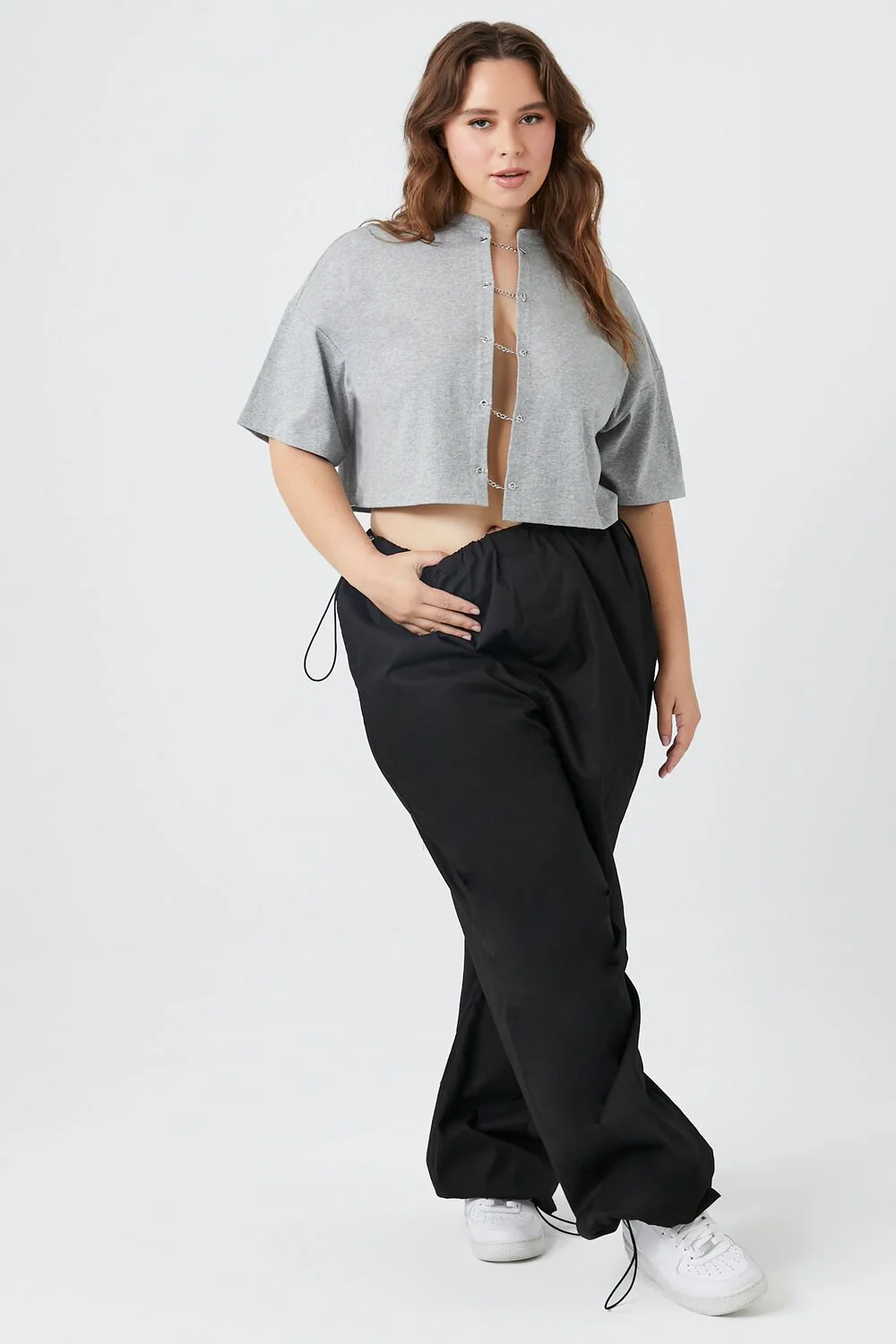 Plus Size Chain Cutout Tee - Image 9
