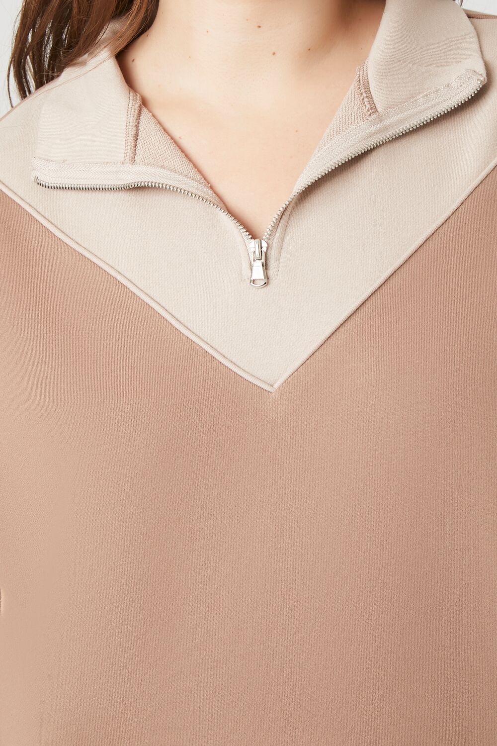 Plus Size Colorblock Half-Zip Pullover - Image 5