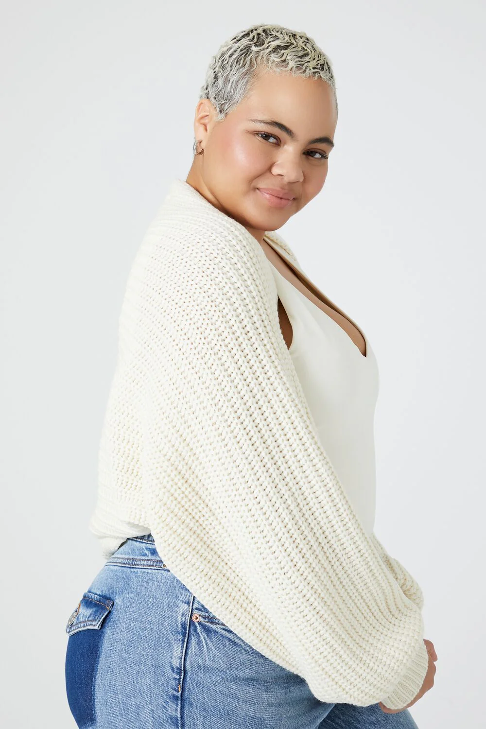 Plus Size Cropped Shrug Sweater - Image 2