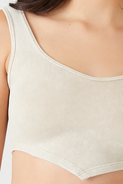 Seamless Ribbed V-Hem Tank Top - Image 10