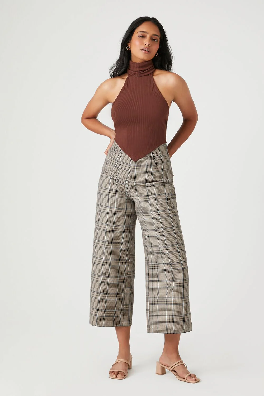Turtleneck Halter V-Hem Top - Image 4
