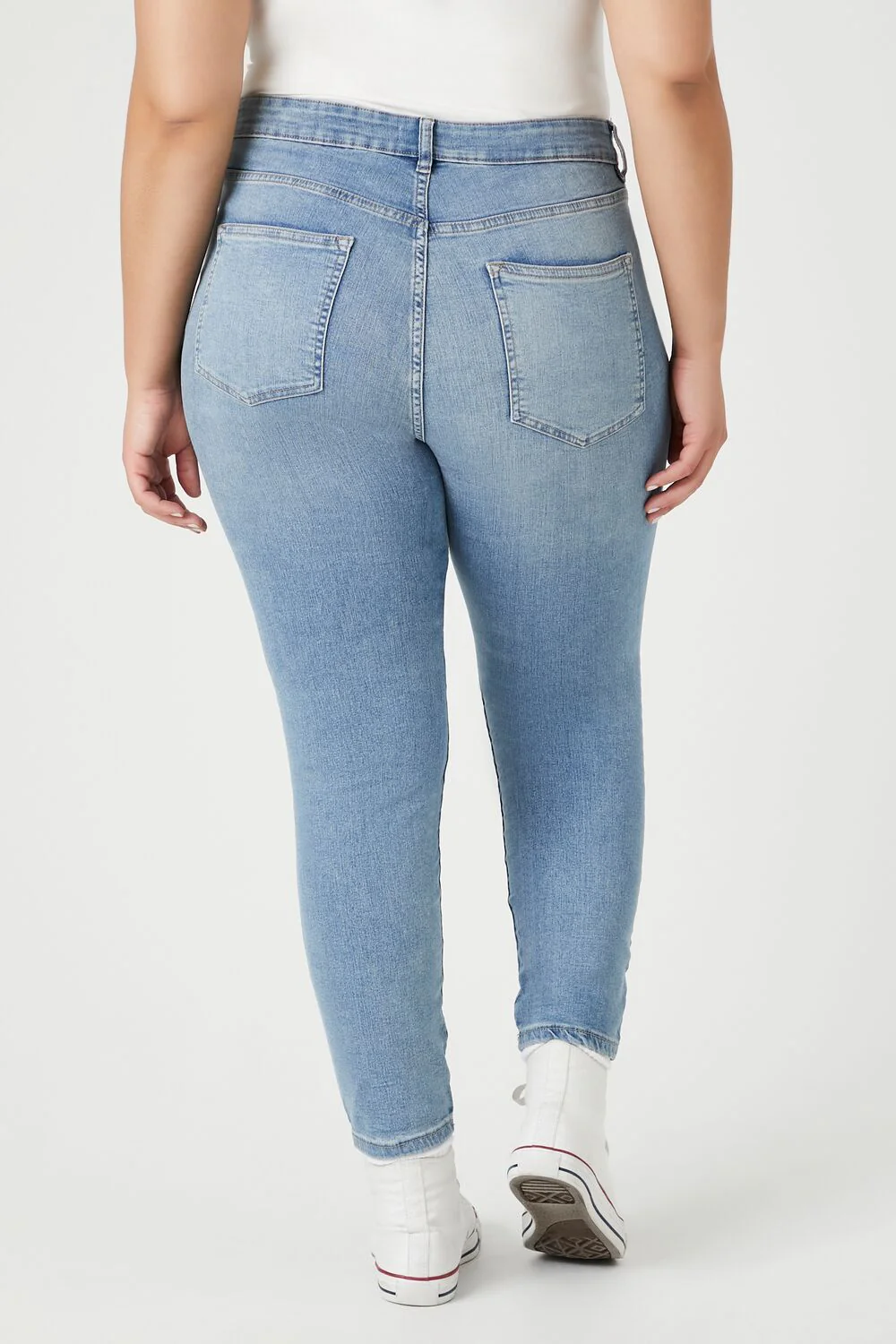 Plus Size Skinny High-Rise Jeans - Image 4