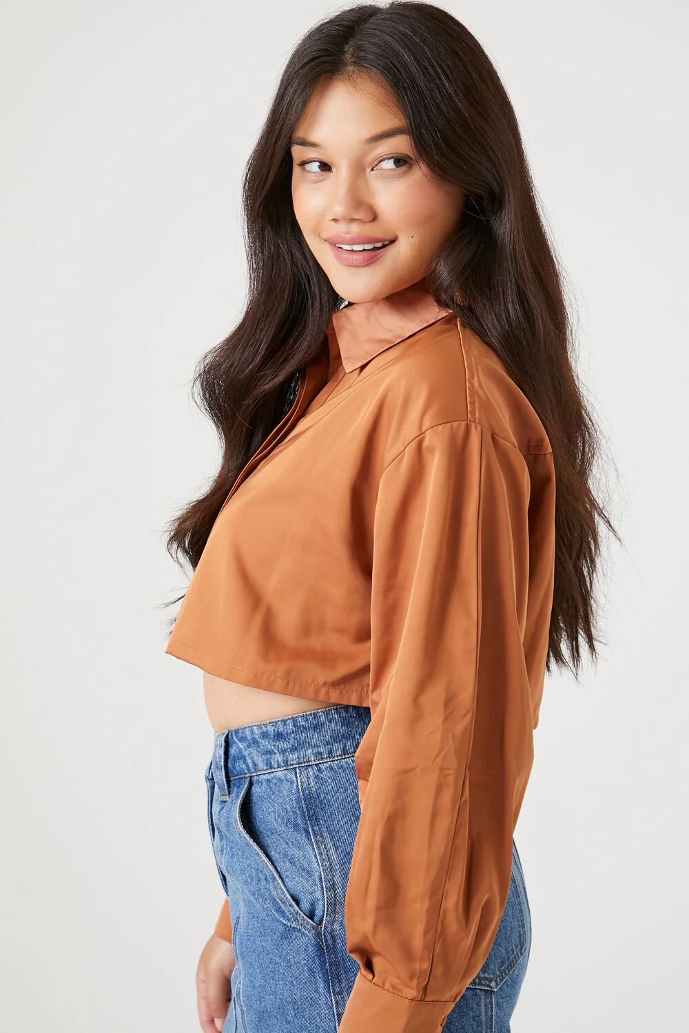 Long-Sleeve Cropped Shirt - Image 2
